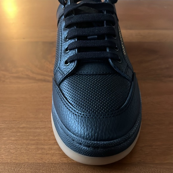 New in Box Saint Laurent SL/61 sneakers in perforated leather size 7 - Picture 8 of 12